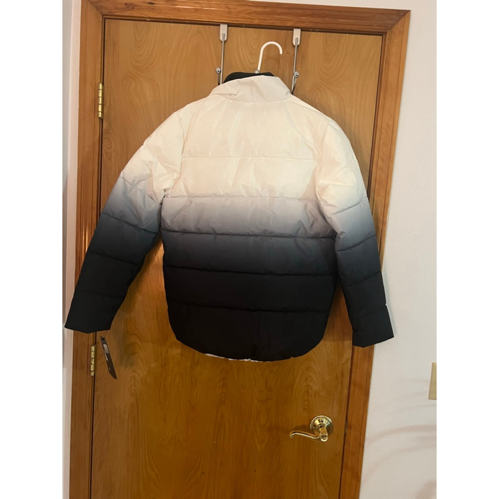 NWT NFL Steelers Puffer Jacket Women’s Size S Black & White Ombre - Picture 4 of 15